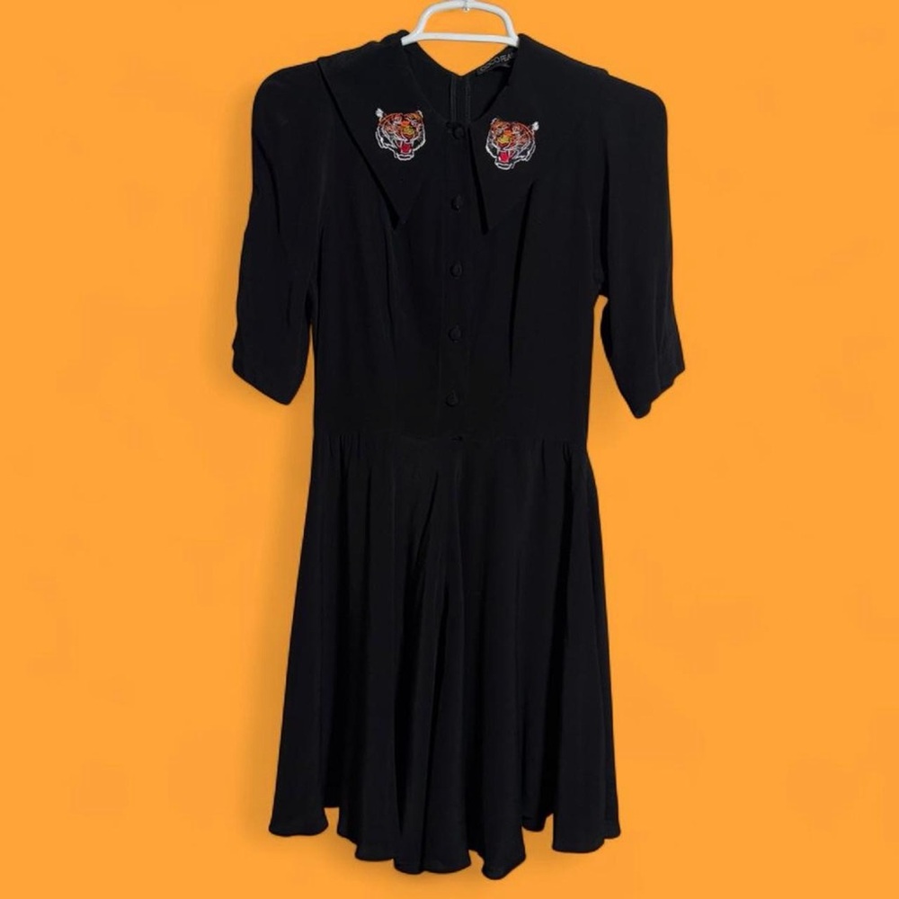 Coco Fennell embroidered tiger face collard dress size 6